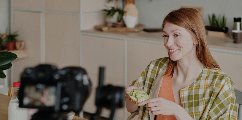 Social Media Influencer